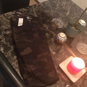 Camo skinny legs brand new stretch from Ny& co